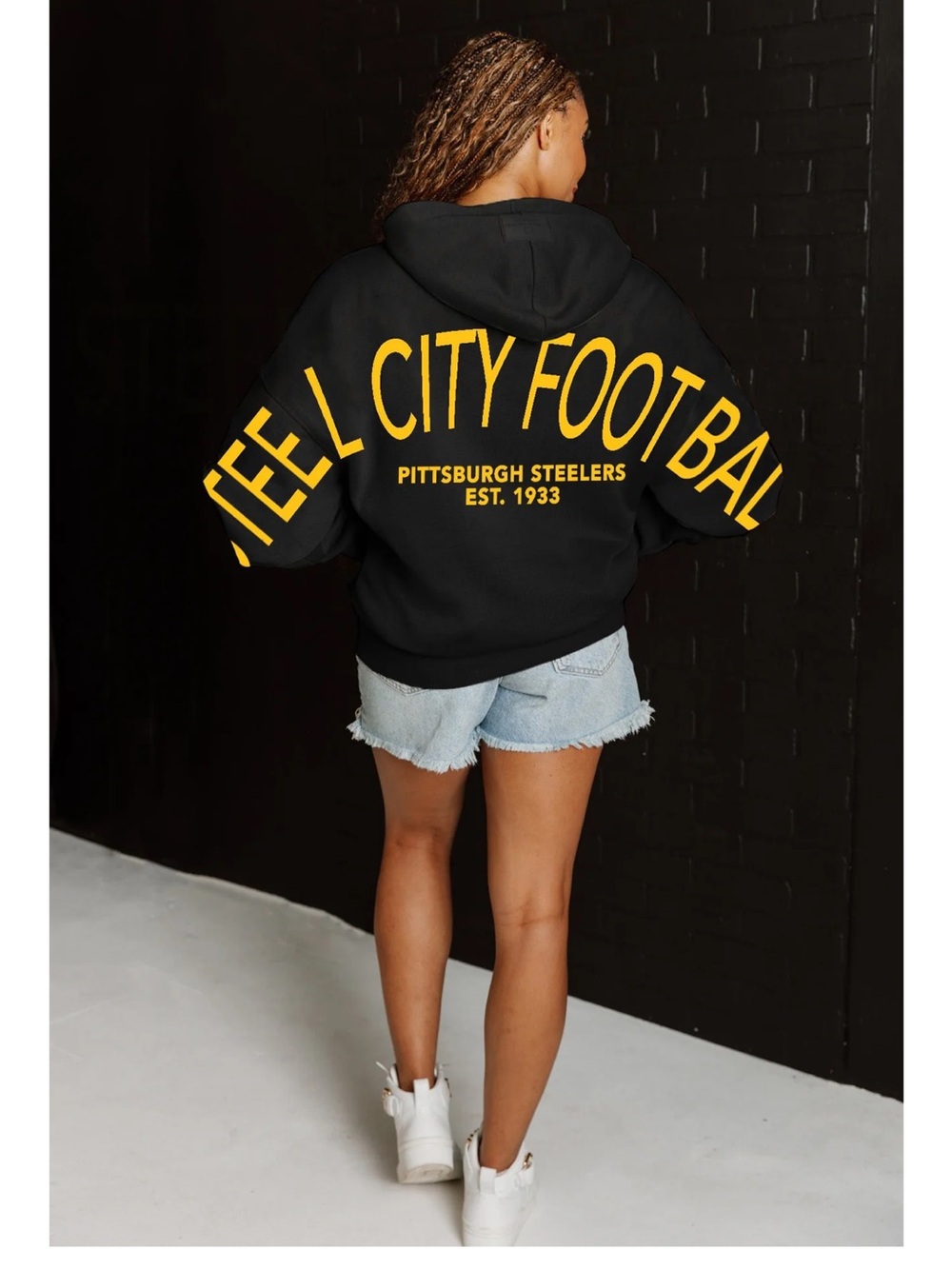 Woman’s nwt steeler hoodie